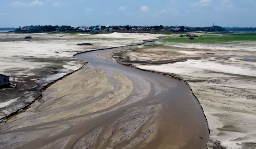 Nível do Rio Solimões chega a 1.74m e deixa situação dramática no Amazonas